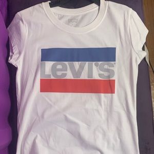 Levi shirt unisex